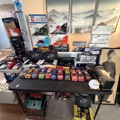 Sale Photo Thumbnail #191