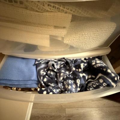 Sale Photo Thumbnail #106