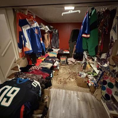 Sale Photo Thumbnail #148