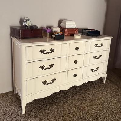 Sale Photo Thumbnail #99