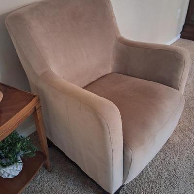 Sale Photo Thumbnail #102