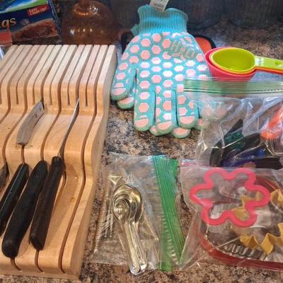 Sale Photo Thumbnail #143