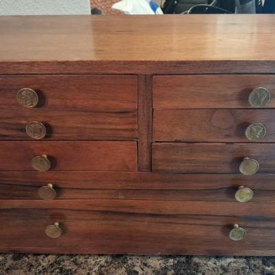 Sale Photo Thumbnail #124