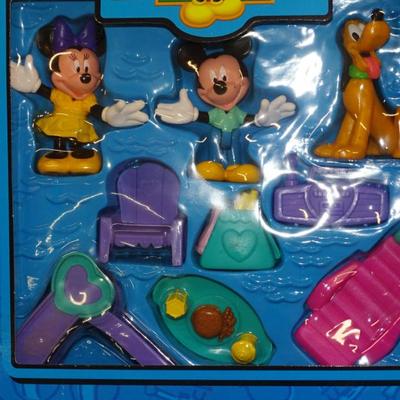 Sale Photo Thumbnail #694