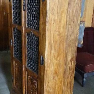 Sale Photo Thumbnail #122