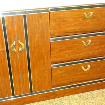 Sale Photo Thumbnail #624