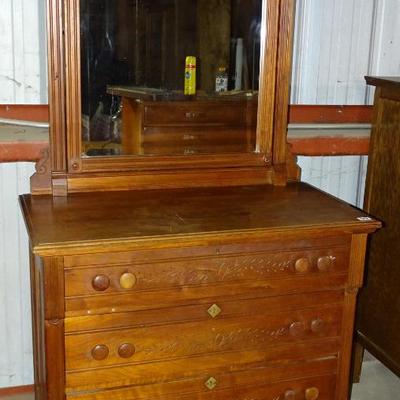 Sale Photo Thumbnail #193