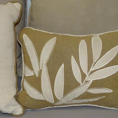 Sale Photo Thumbnail #660