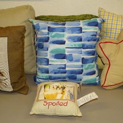 Sale Photo Thumbnail #703