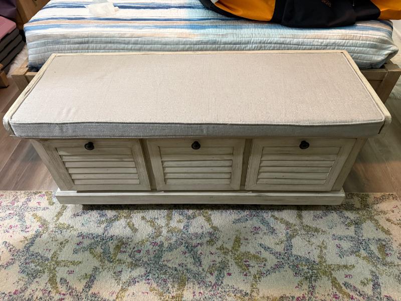 Sale Photo Thumbnail #4