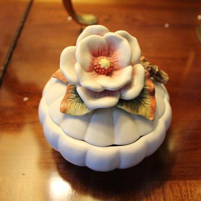 Sale Photo Thumbnail #109