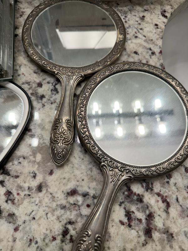 Sale Photo Thumbnail #4