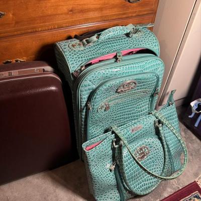 Sale Photo Thumbnail #323