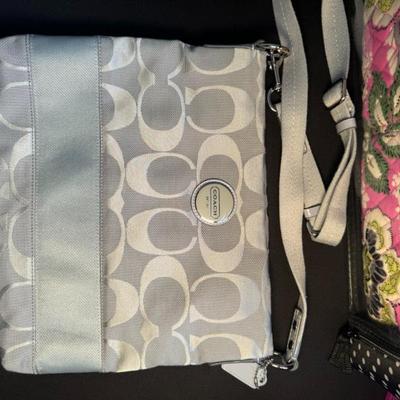 Sale Photo Thumbnail #136