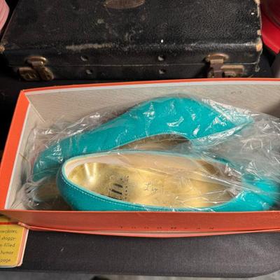 Sale Photo Thumbnail #351