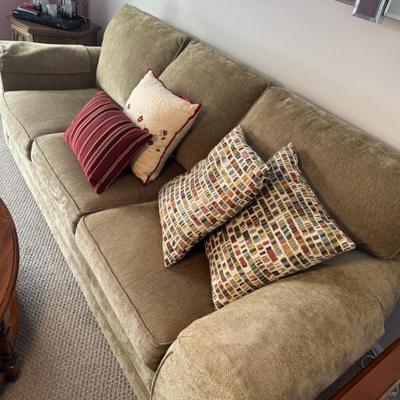 Sale Photo Thumbnail #163