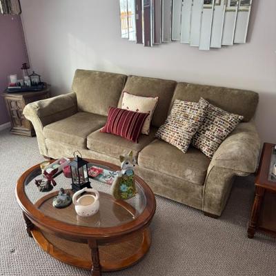 Sale Photo Thumbnail #162