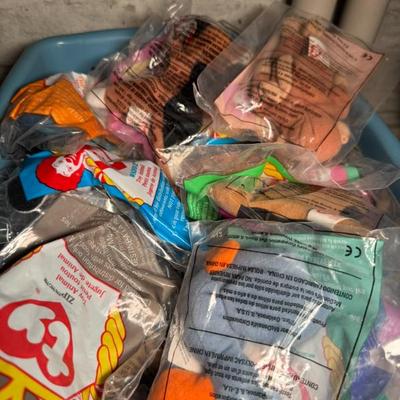 Sale Photo Thumbnail #381