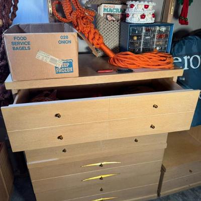 Sale Photo Thumbnail #438