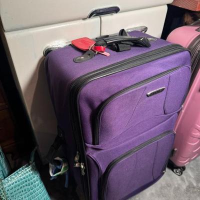 Sale Photo Thumbnail #327