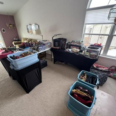 Sale Photo Thumbnail #126