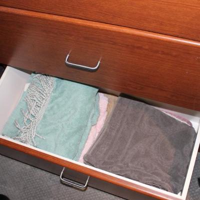 Sale Photo Thumbnail #177