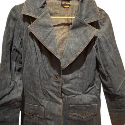 Sale Photo Thumbnail #192