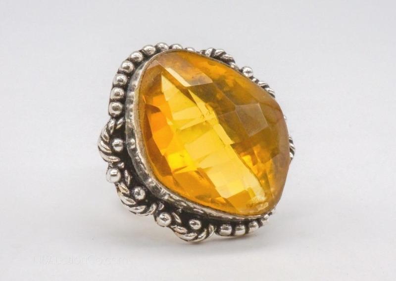 Sale Photo Thumbnail #18