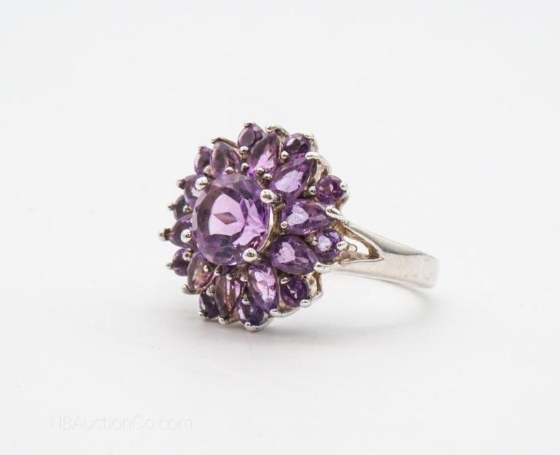 Sale Photo Thumbnail #5