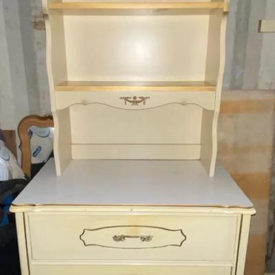 Dresser & Hutch Top