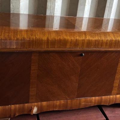 Lane Cedar Chest