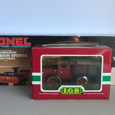 L.G.B 20680 ‘truck’ with a bonus Lionel extension bridge 