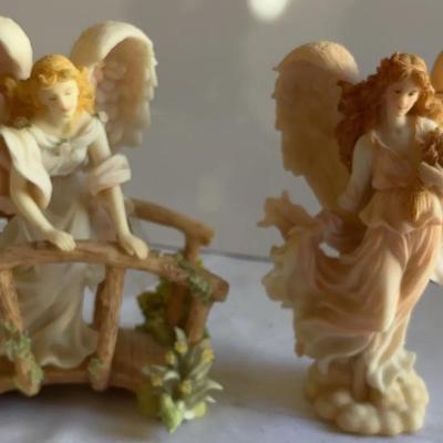 Seraphim Classics. Lot Of 2 Angels. 