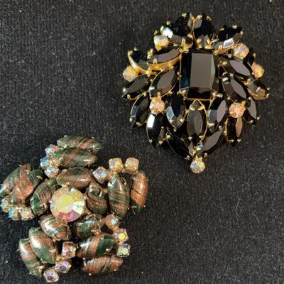 Unconfirmed D&E Black Cut Crystal Brooches.