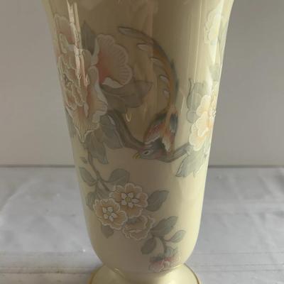 Lenox Vase. Gorgeous Floral And Bird Pattern. 