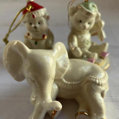 Who Says Bears And Elephants Can’t Be Friends?