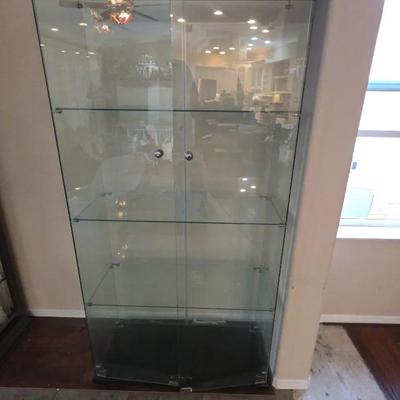 Contemporary Glass Showcase With Three Glass Shelves