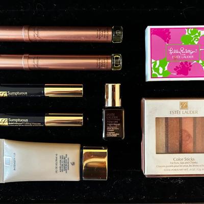 Estée Lauder Make Up And More For You