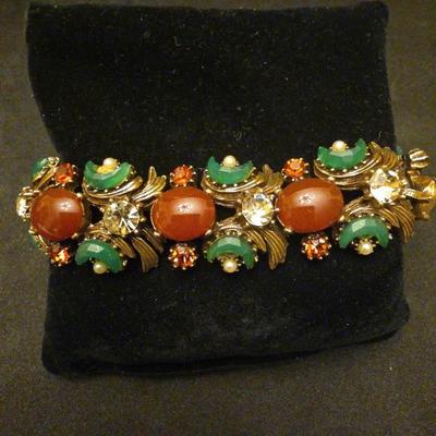 Vintage Gold Tone Florenza Bracelet Green Glass Jade And Rhinestones