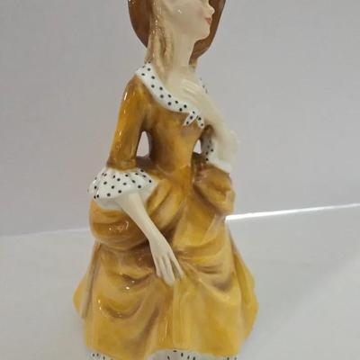 Vintage Royal Doughton "Sandra"