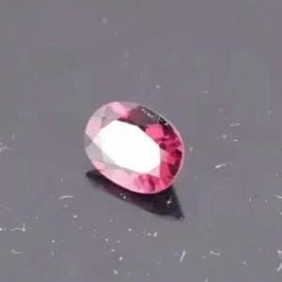 Natural Rhodolite Garnet Loose Gemstone – Pear Cut, ~0.9 ct