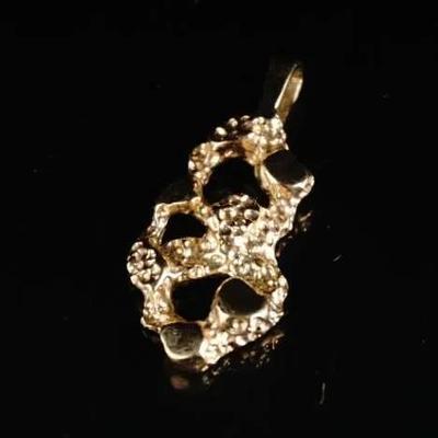 14K Gold Nugget Pendant – Classic Textured Charm, (1.7g)