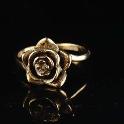 14K Gold Rose Flower Ring – Size 6, (4.5g)