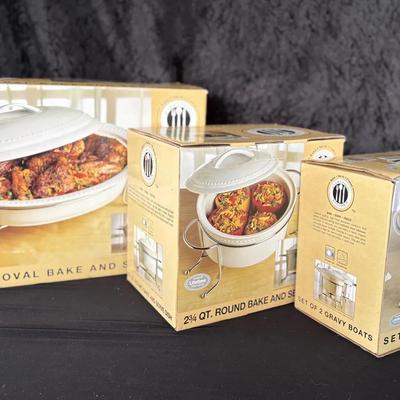Everything Kitchen Bake & Serve Dish Lot – 2 Covered Casseroles + 2 Gravy Boats New In Box