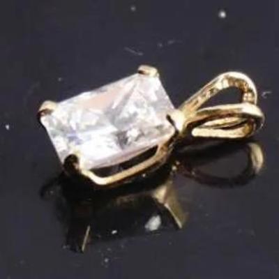 10K Gold CZ Pendant – Oval Sparkle Solitaire ~0.30ct Equivalent, Classic Setting (7g)