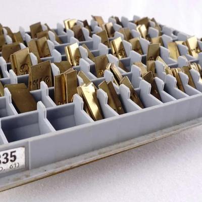 Hermes 35-335 Cursive Brass Font Engraver Set – 151 Pieces
