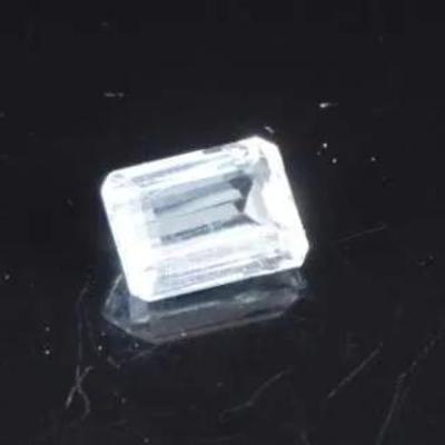 Emerald-Cut Clear Loose Gemstone, ~2.5 ct (est.)