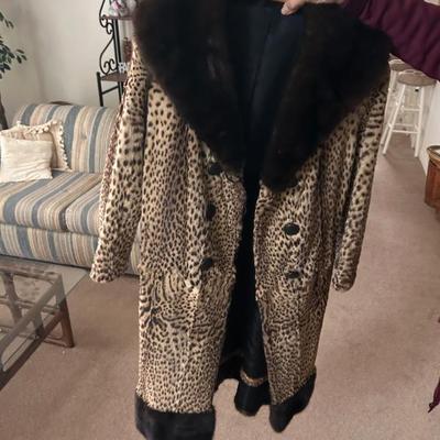 Sale Photo Thumbnail #25