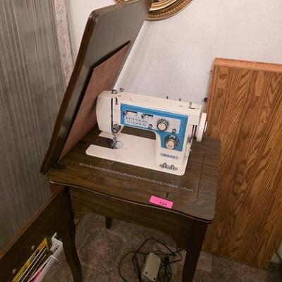 Sale Photo Thumbnail #119