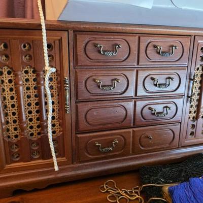 Sale Photo Thumbnail #82